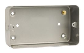 CL084  Essentials Metal Clad 2 Gang Mounting Box